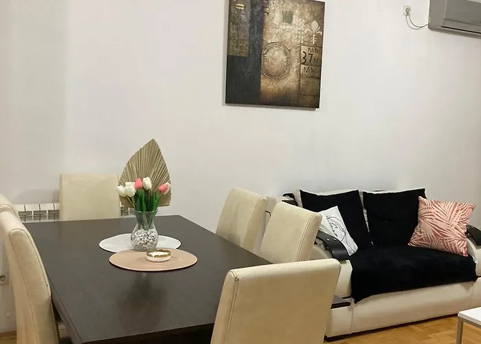 Tea * 스렘스카 미트로비차